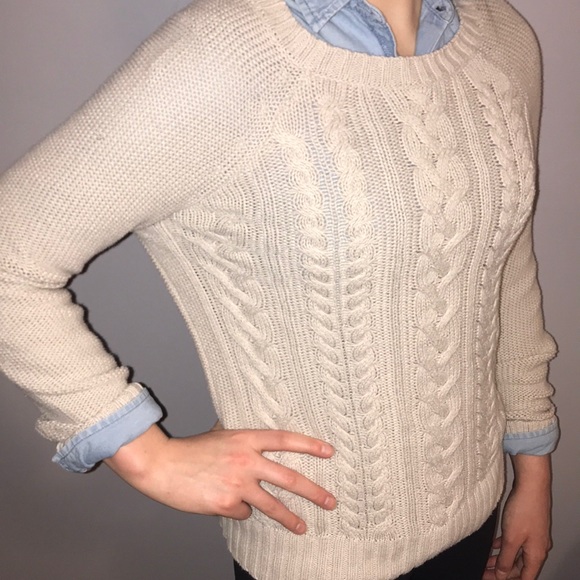 Old navy tan sweater - Picture 1 of 1